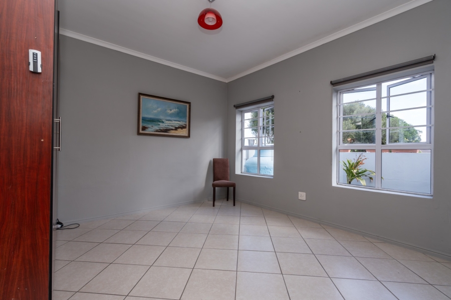 9 Bedroom Property for Sale in Country Club Western Cape